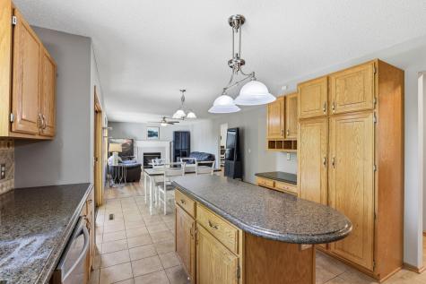 2361 Stone Creek Drive Chanhassen MN 55317