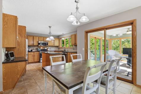 2361 Stone Creek Drive Chanhassen MN 55317