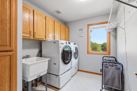 2361 Stone Creek Drive Chanhassen MN 55317