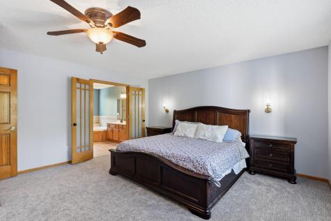 2361 Stone Creek Drive Chanhassen MN 55317