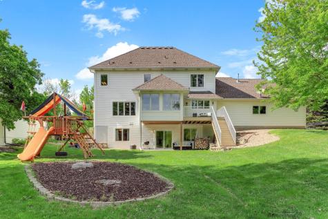 2361 Stone Creek Drive Chanhassen MN 55317
