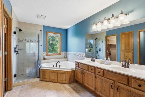 2361 Stone Creek Drive Chanhassen MN 55317