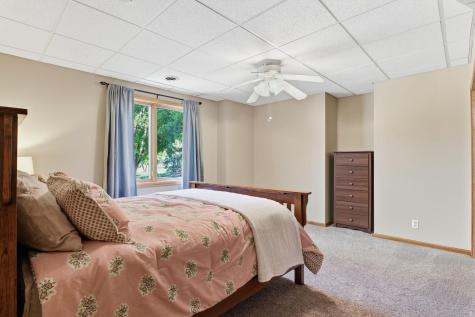 2361 Stone Creek Drive Chanhassen MN 55317