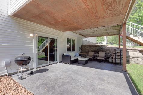 2361 Stone Creek Drive Chanhassen MN 55317