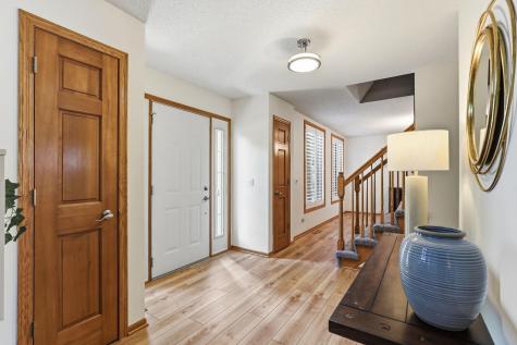 2361 Stone Creek Drive Chanhassen MN 55317