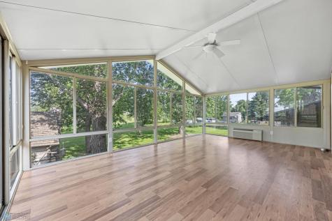 289 2nd Street SW Forman ND 58032