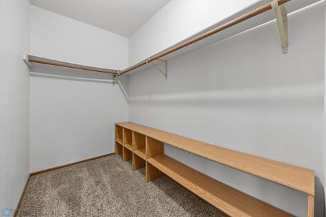 289 2nd Street SW Forman ND 58032