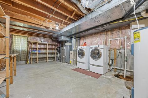 289 2nd Street SW Forman ND 58032