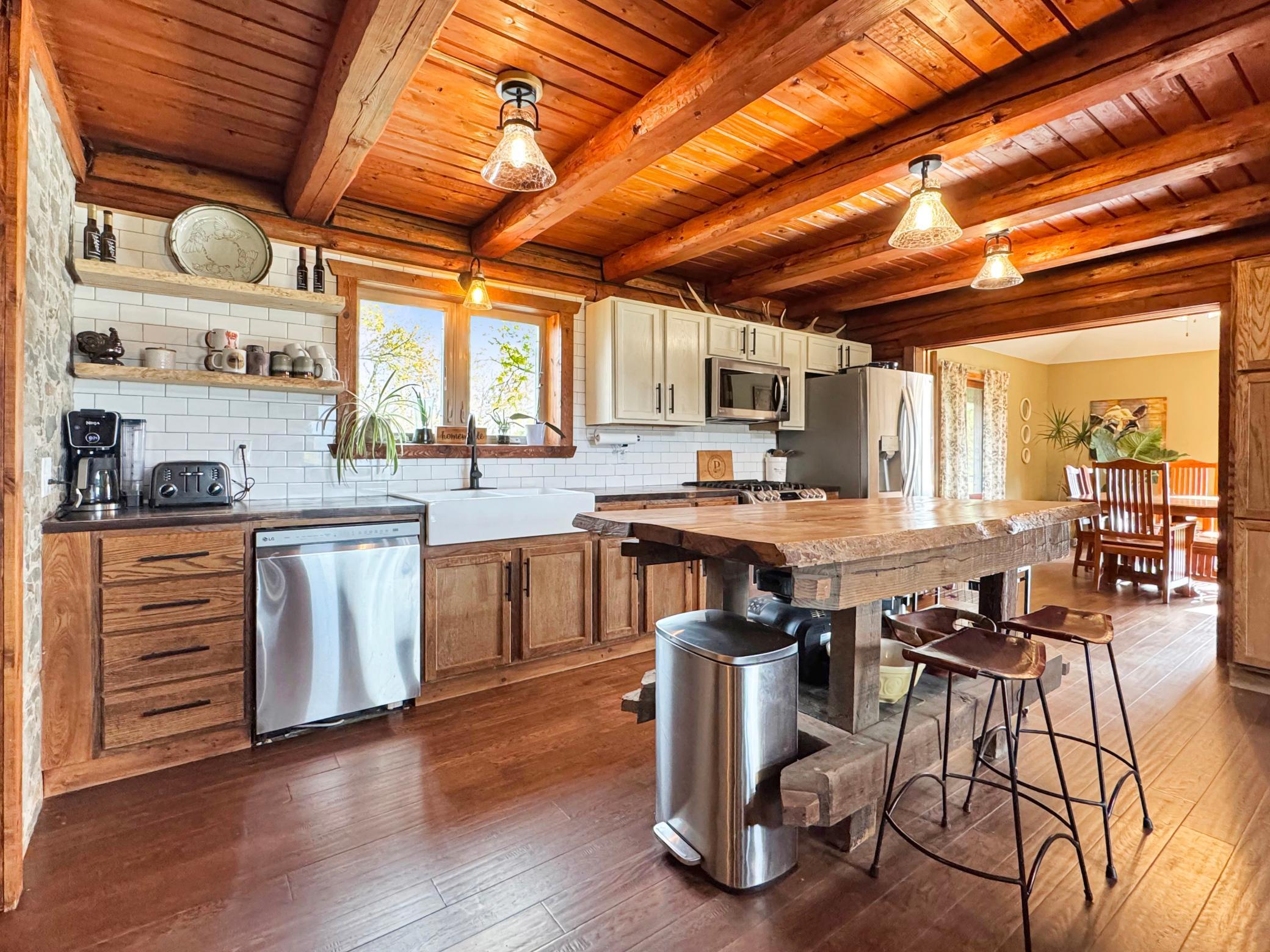 16 Lime Lake Drive Avoca MN 56114