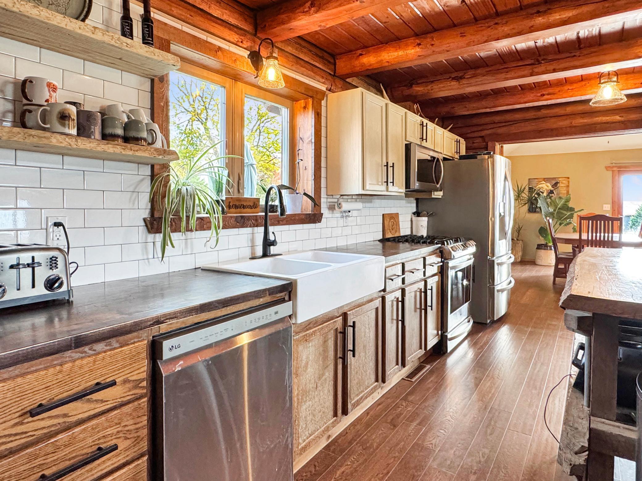 16 Lime Lake Drive Avoca MN 56114