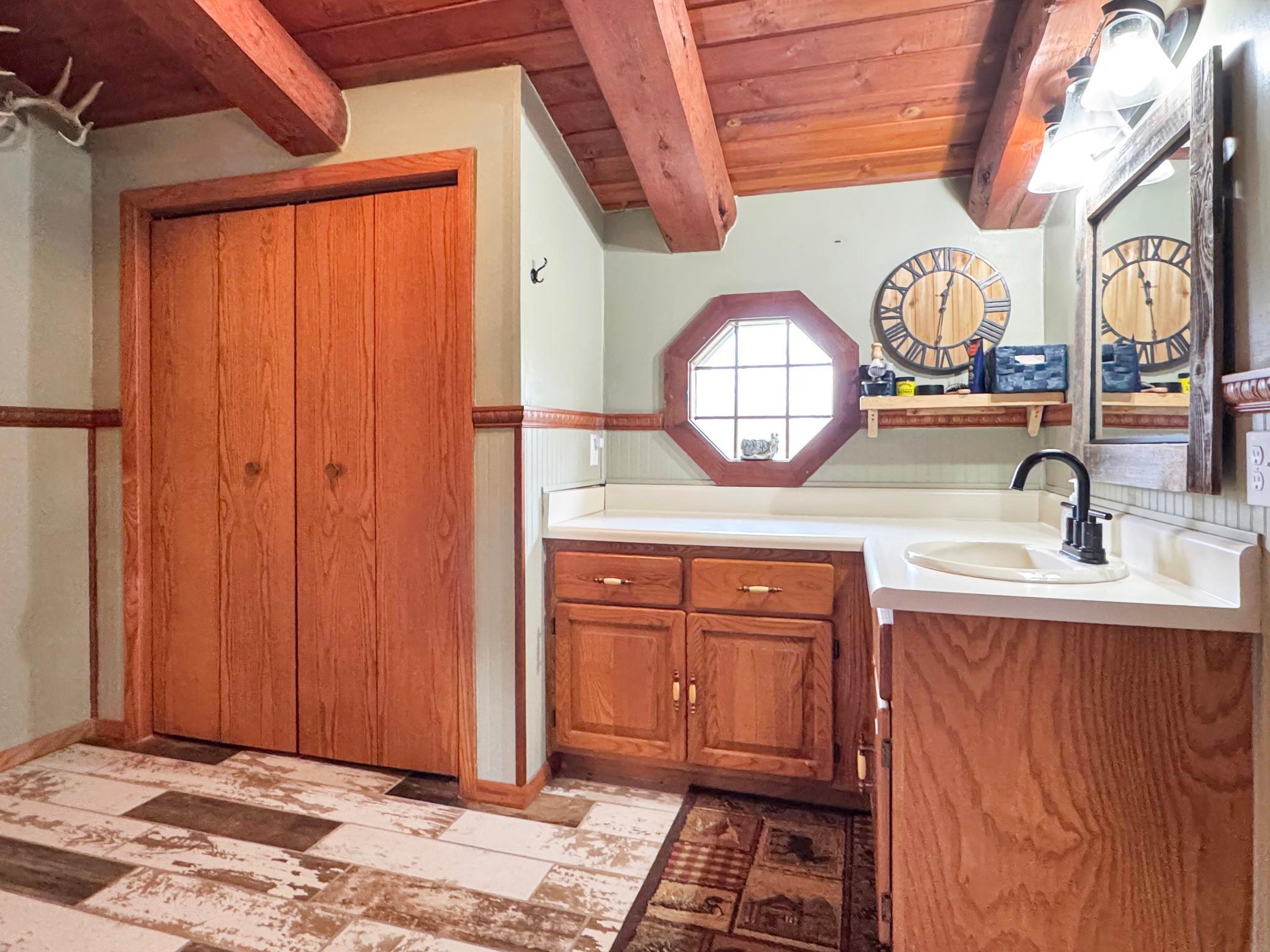 16 Lime Lake Drive Avoca MN 56114