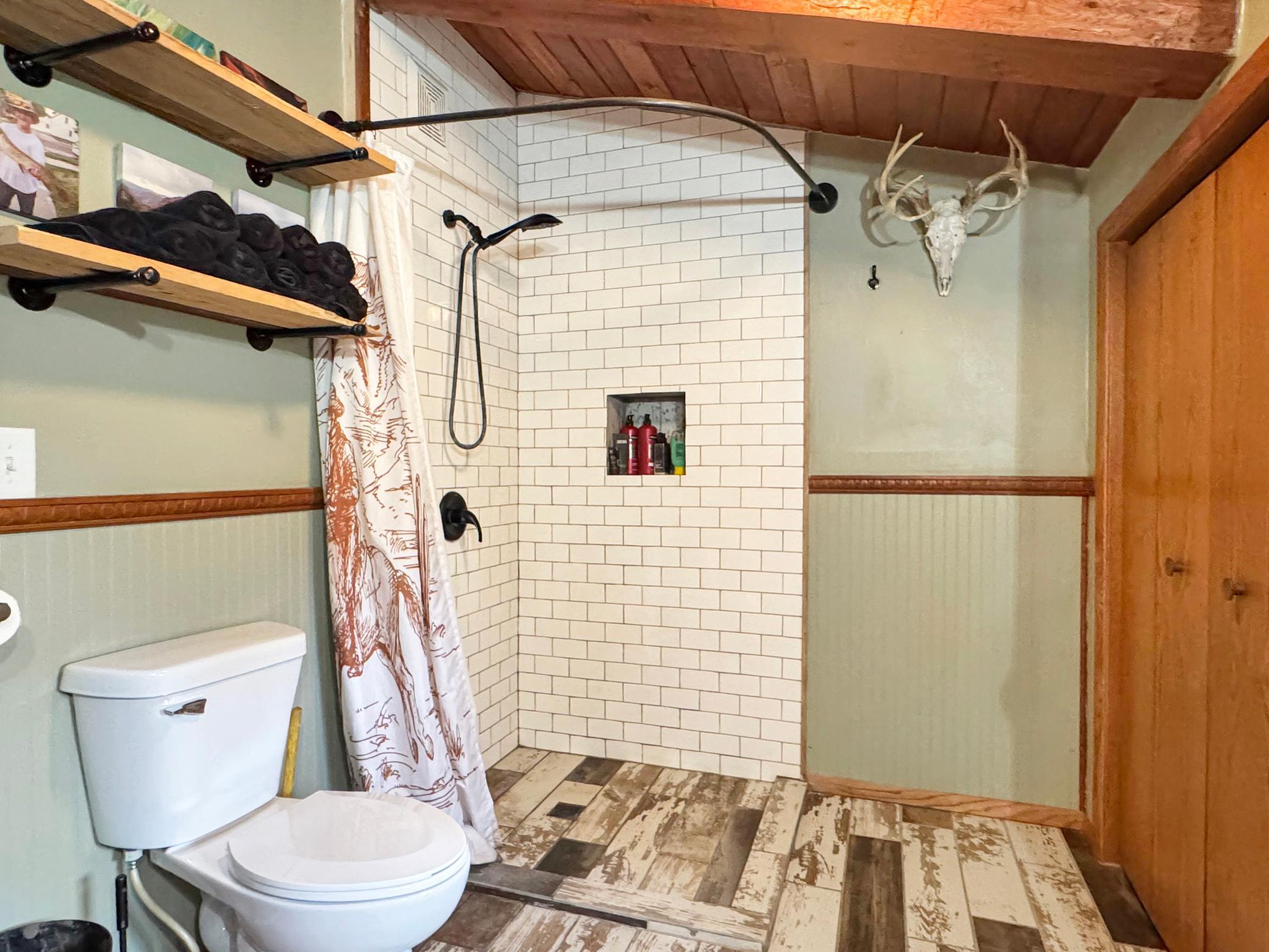 16 Lime Lake Drive Avoca MN 56114