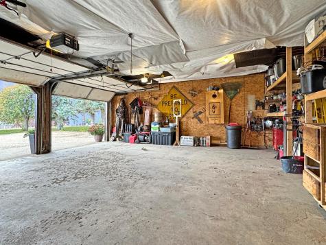 16 Lime Lake Drive Avoca MN 56114