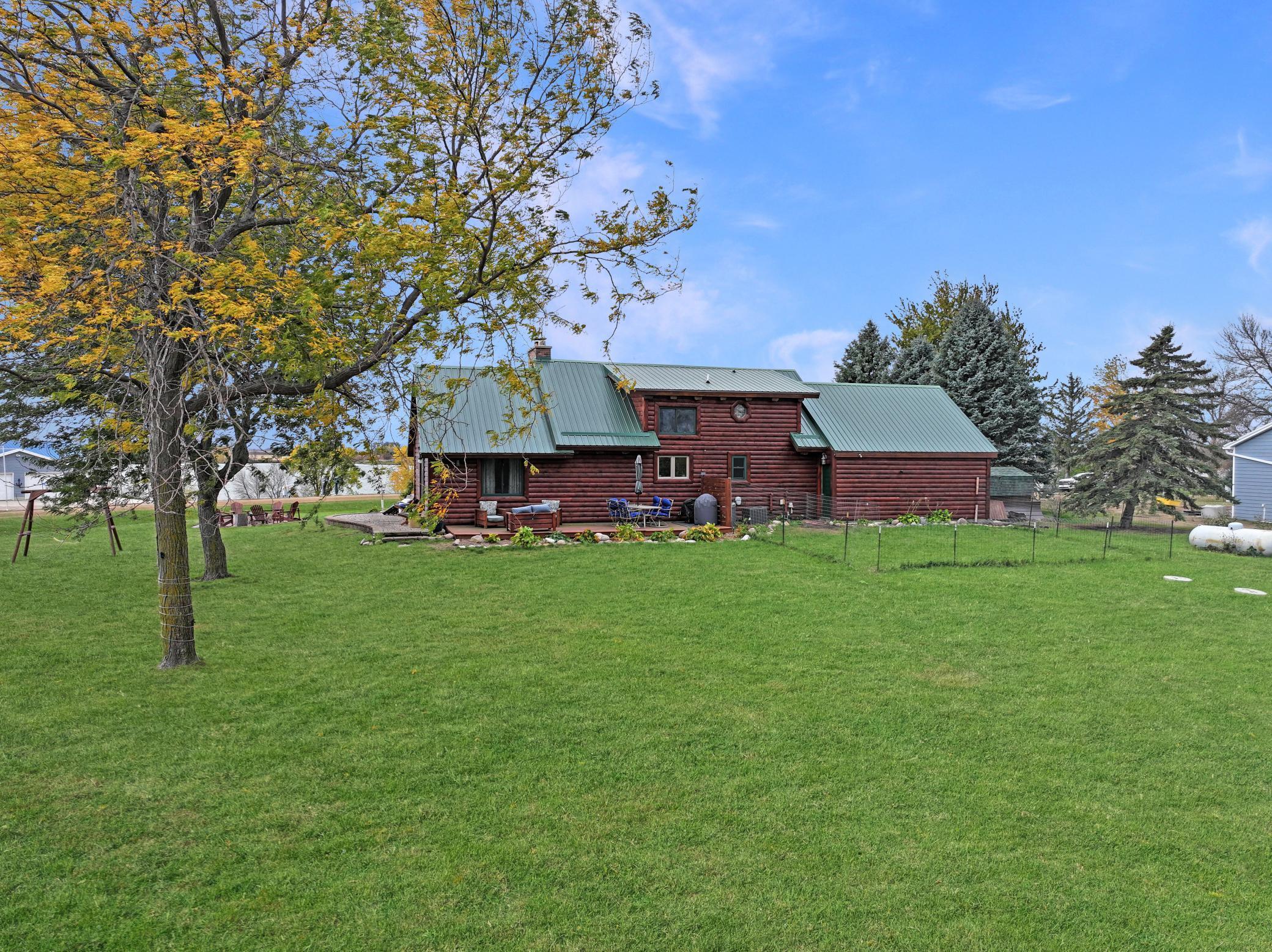 16 Lime Lake Drive Avoca MN 56114