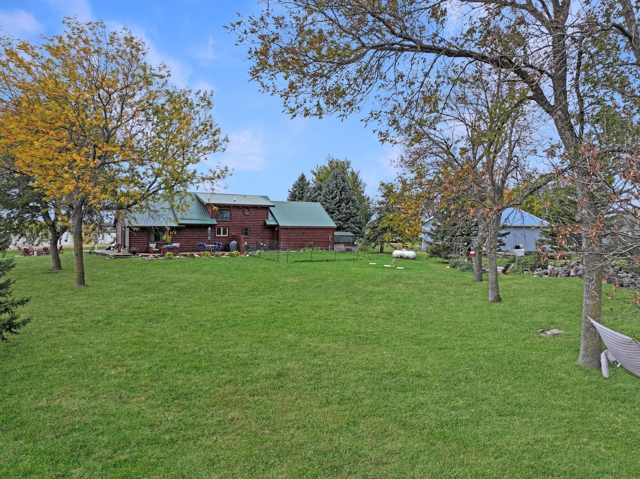 16 Lime Lake Drive Avoca MN 56114