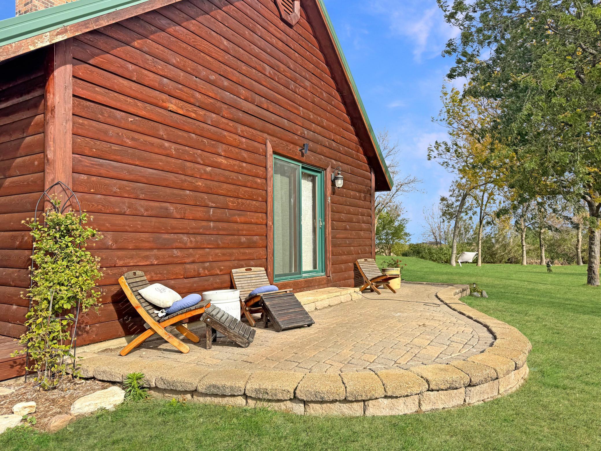 16 Lime Lake Drive Avoca MN 56114