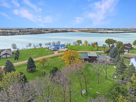 16 Lime Lake Drive Avoca MN 56114