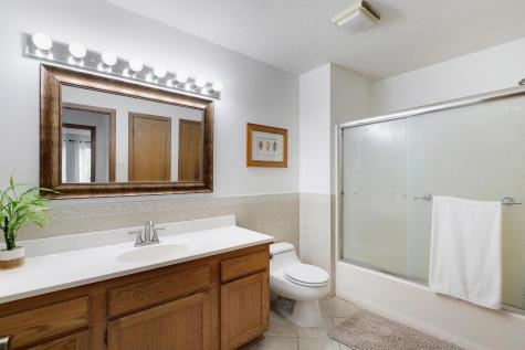 17883 Evener Way Eden Prairie MN 55346