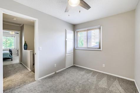 15319 40th Avenue N Plymouth MN 55446