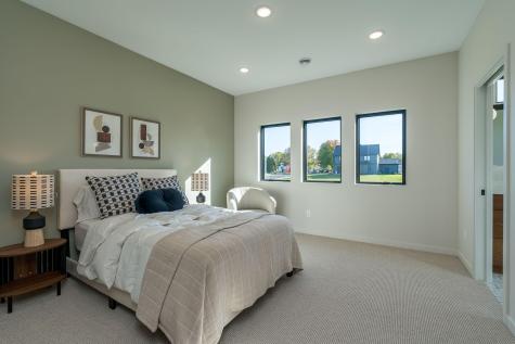 11 South Pointe Court North Mankato MN 56003