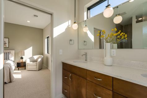 11 South Pointe Court North Mankato MN 56003