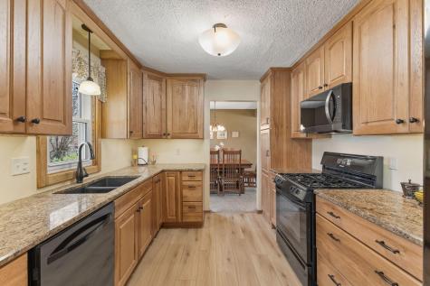 743 Mccallum Drive New Brighton MN 55112