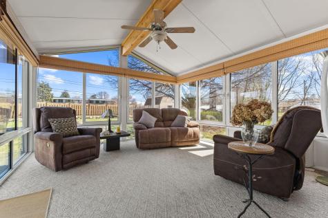 743 Mccallum Drive New Brighton MN 55112