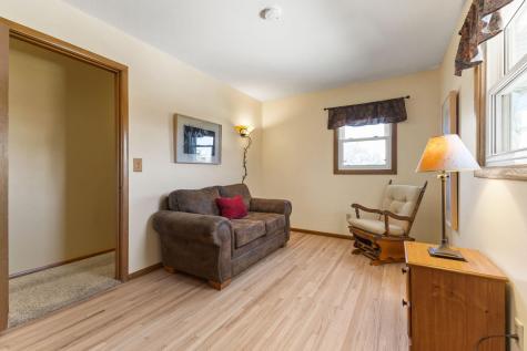 743 Mccallum Drive New Brighton MN 55112