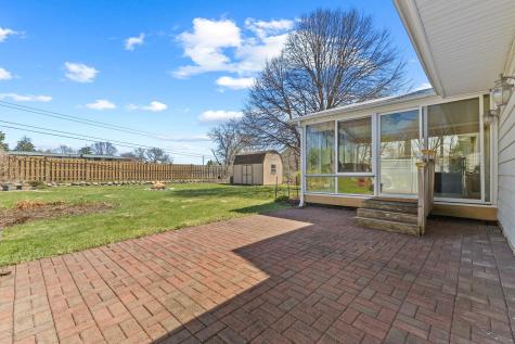 743 Mccallum Drive New Brighton MN 55112