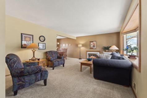 743 Mccallum Drive New Brighton MN 55112