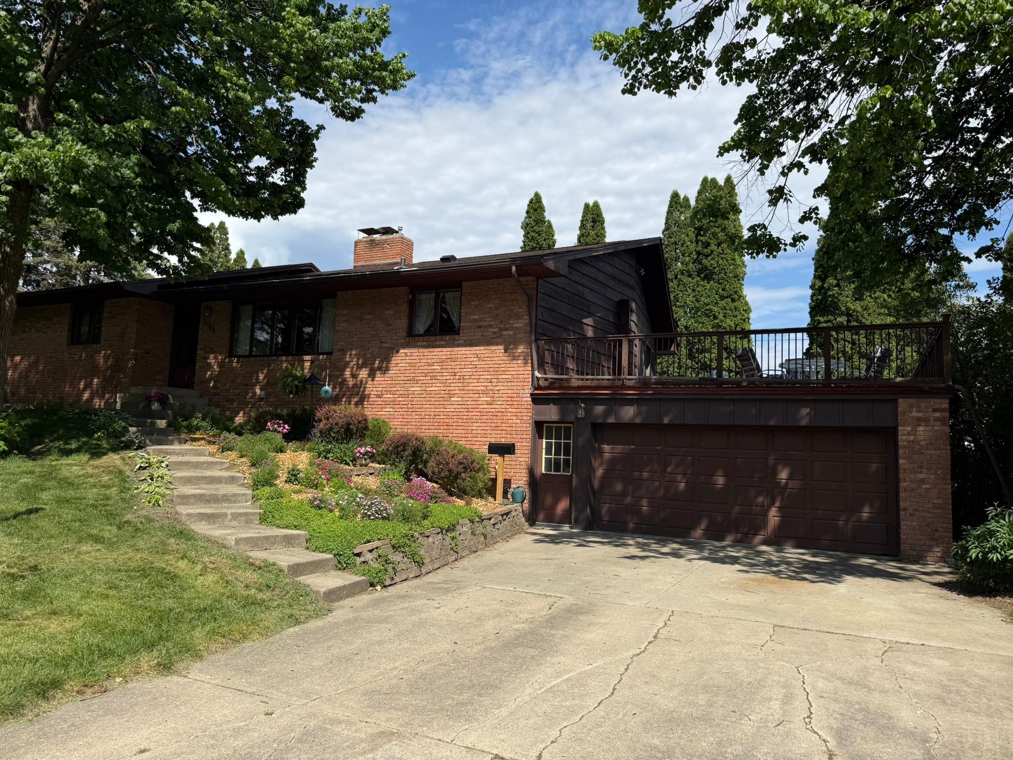 2105 Linn Drive Owatonna MN 55060