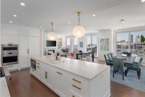 1111 W River Parkway Minneapolis MN 55415