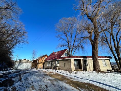 911 Mississippi Lane Brownsville MN 55919