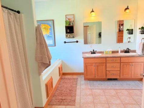 365 Trailstone Drive SW Cokato MN 55321