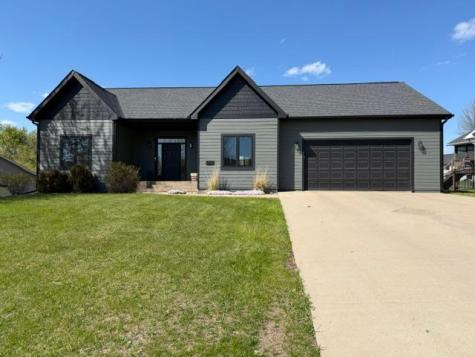 365 Trailstone Drive SW Cokato MN 55321