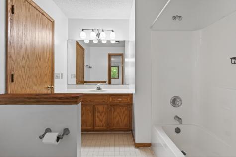 14132 Heywood Path Apple Valley MN 55124
