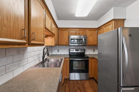 14132 Heywood Path Apple Valley MN 55124