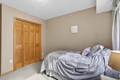 7987 Highland Drive Lino Lakes MN 55014
