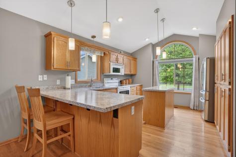 7987 Highland Drive Lino Lakes MN 55014
