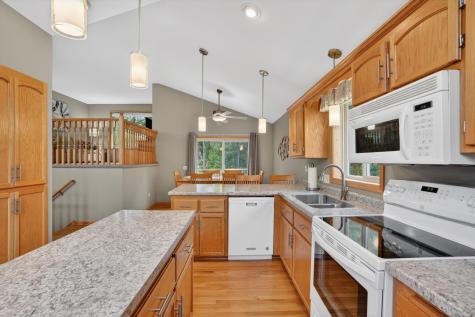 7987 Highland Drive Lino Lakes MN 55014