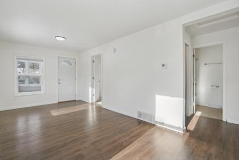 318 12th Street N Moorhead MN 56560