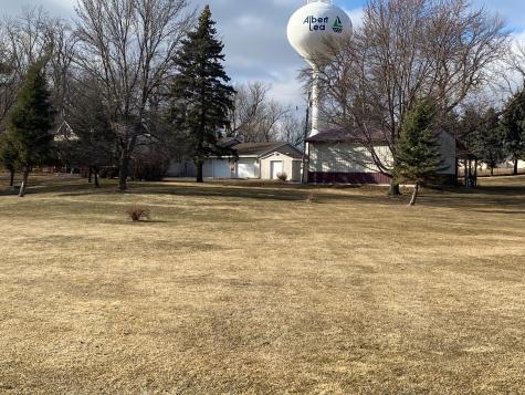 2473 SE Marshall Street Albert Lea MN 56007