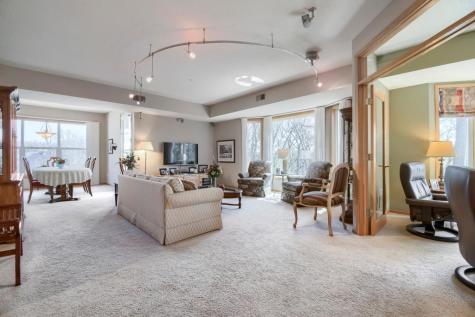 9225 Medicine Lake Road Golden Valley MN 55427