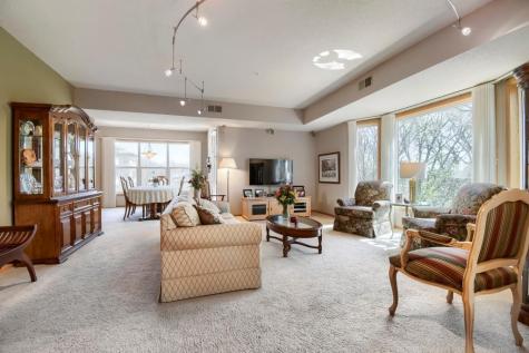 9225 Medicine Lake Road Golden Valley MN 55427
