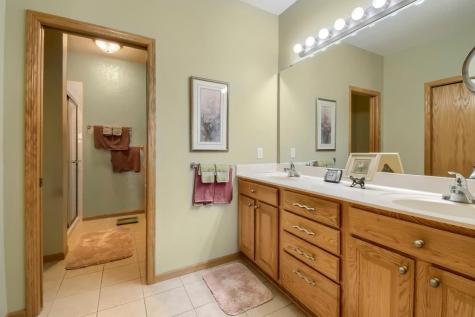 9225 Medicine Lake Road Golden Valley MN 55427