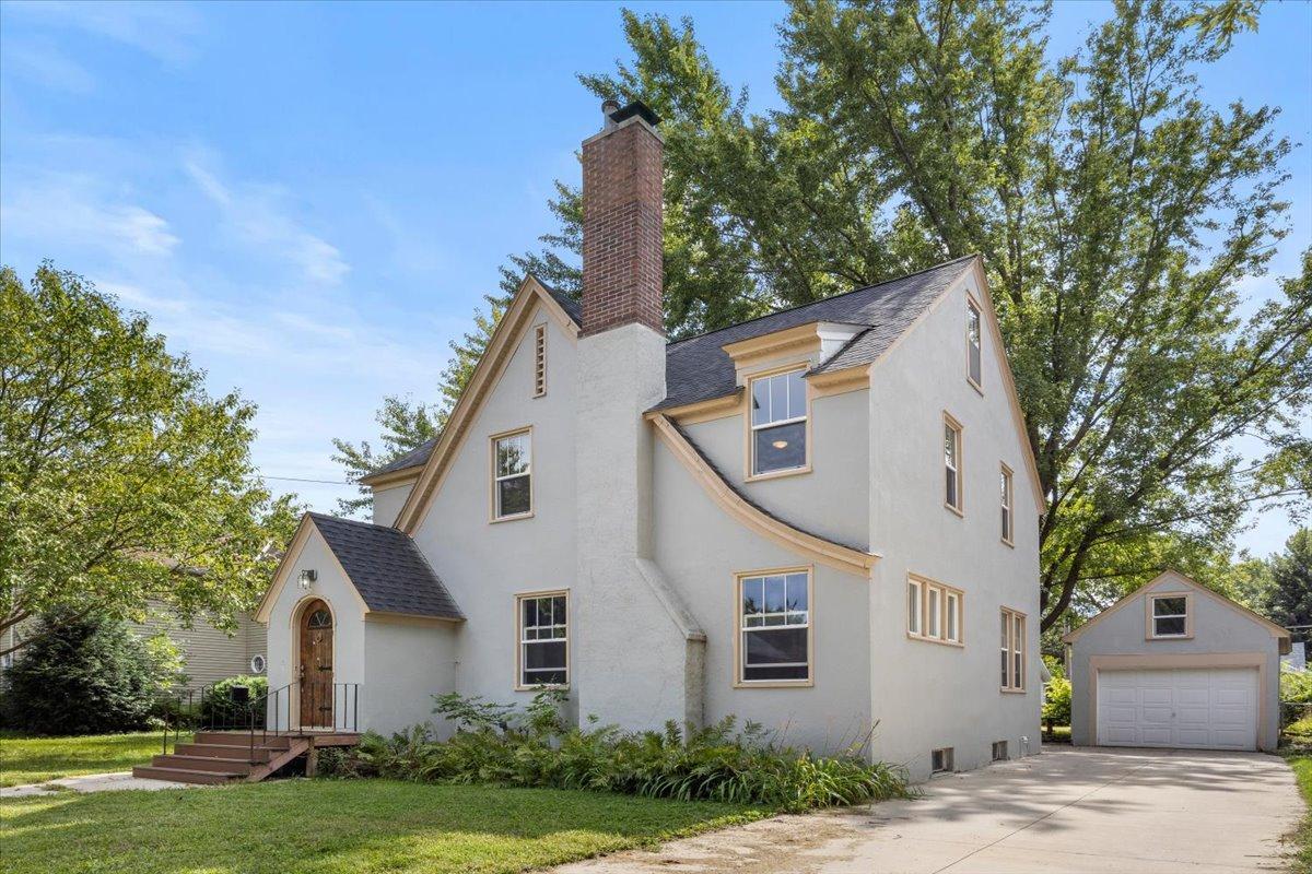 605 4th Avenue SW Austin MN 55912