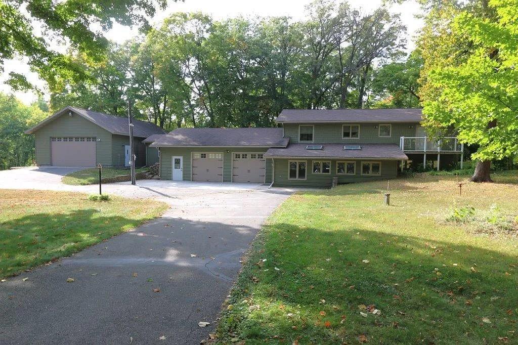 44011 W Paul Lake Drive Perham MN 56573