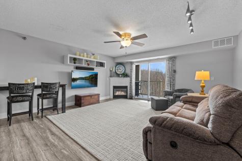 1321 Lake Drive W Chanhassen MN 55317