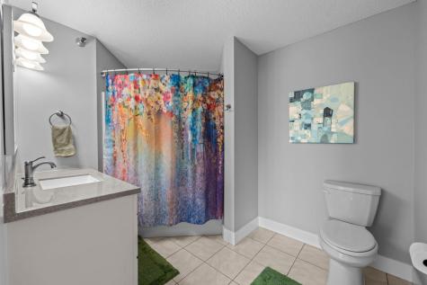 1321 Lake Drive W Chanhassen MN 55317