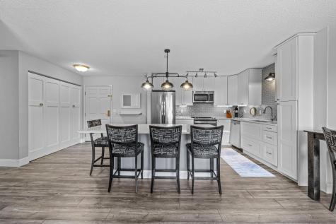 1321 Lake Drive W Chanhassen MN 55317